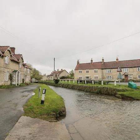 Holiday home Harwood